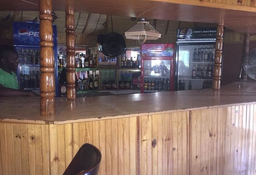 Richland Lodge Motel