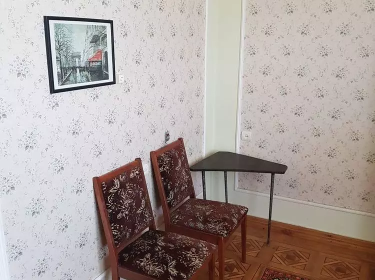 Mountain Lake Villa B&b