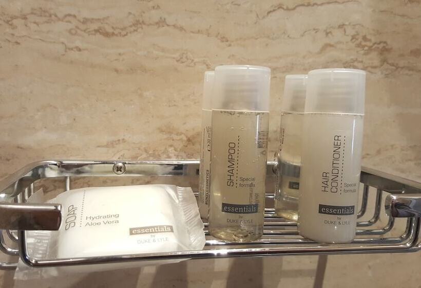 پانسیون D Townhouse Boutique Suites