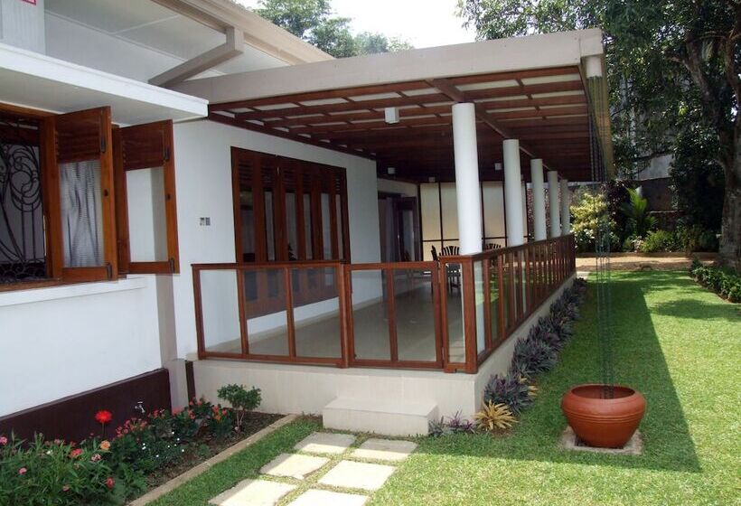 Majatalo Serene Villa