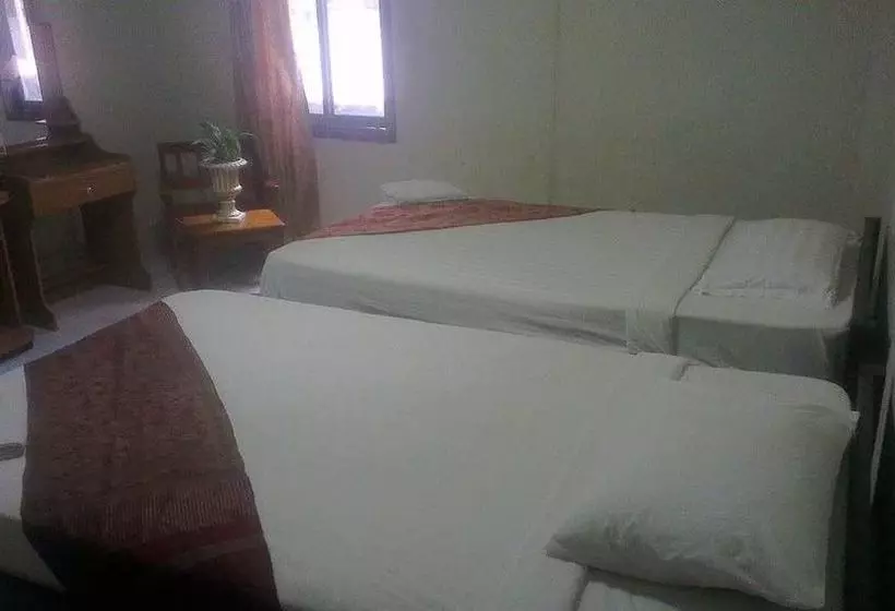 Majatalo Thawee Guesthouse