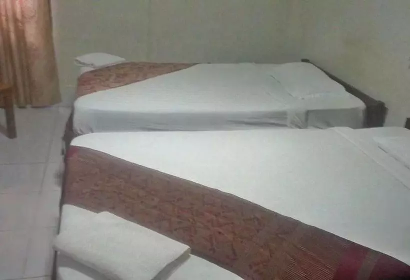 Majatalo Thawee Guesthouse