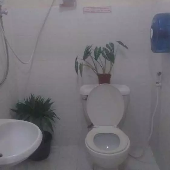 Majatalo Thawee Guesthouse