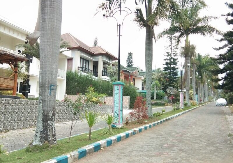 Villa Agro Kusuma Batu Malang
