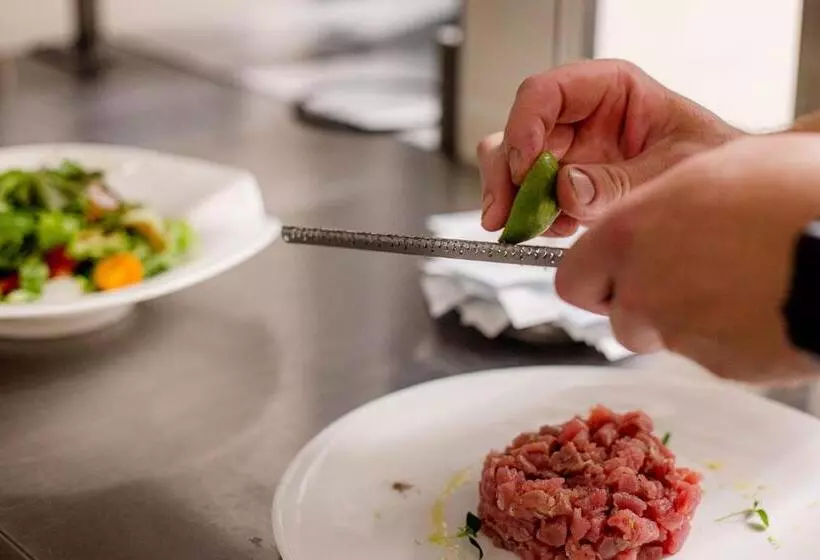 Aamiaismajoitus (B&B) Bernina Express Rooms