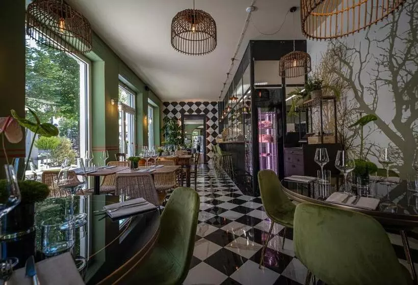 Aamiaismajoitus (B&B) Bernina Express Rooms