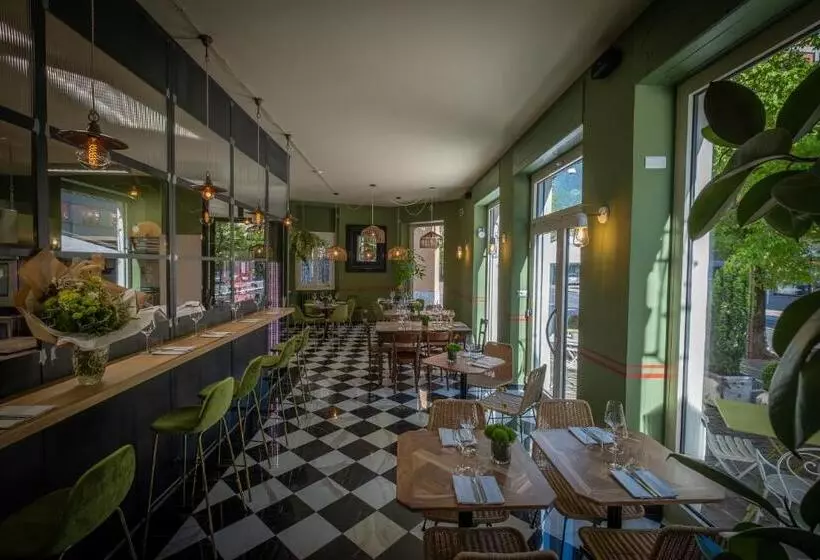 Aamiaismajoitus (B&B) Bernina Express Rooms