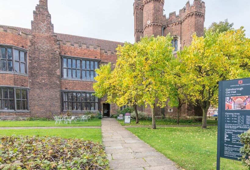 여관 The Horse & Jockey