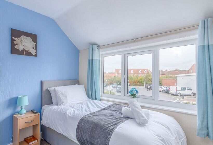 여관 The Horse & Jockey