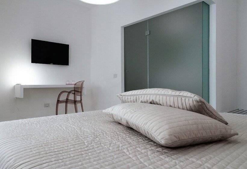 簡易ホテル Vittoria Design Hotel Di Luce Hotels