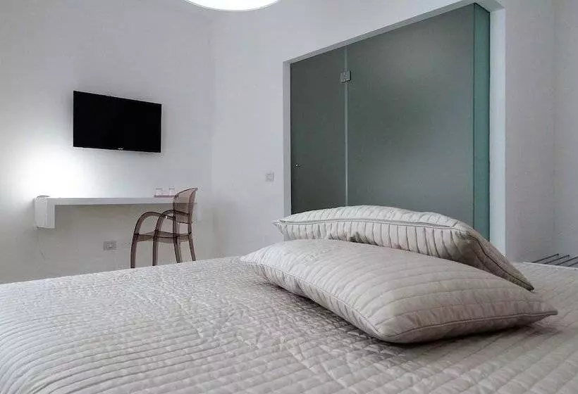 簡易ホテル Vittoria Design Hotel Di Luce Hotels