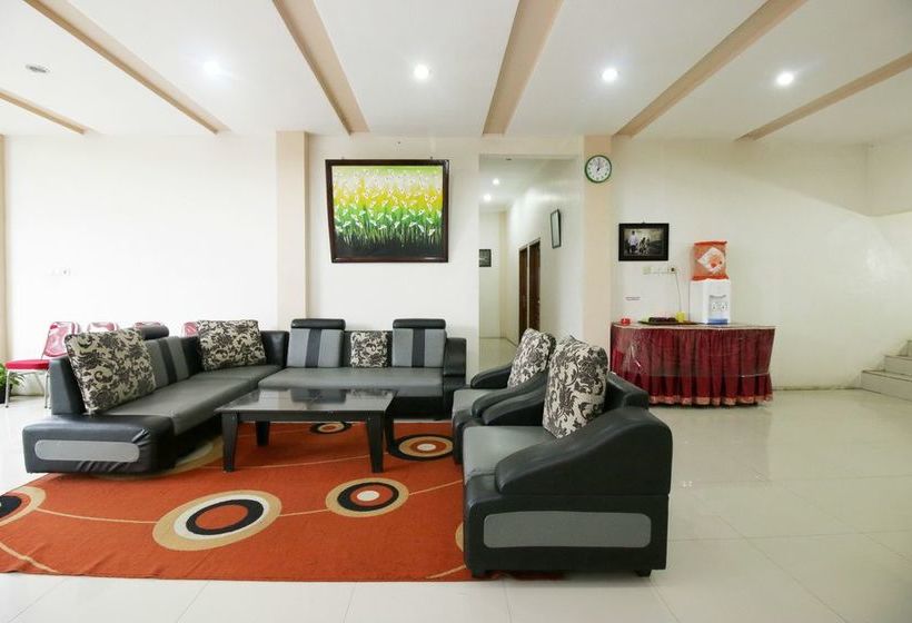 호텔 Airy Syariah Sawojajar Danau Tondano Raya A5 J16 Malang