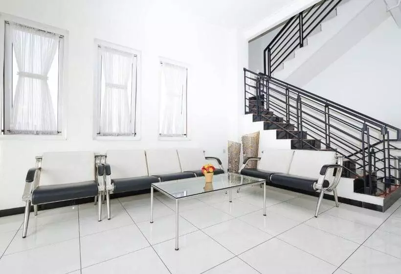 Hôtel Arya Graha Semarang