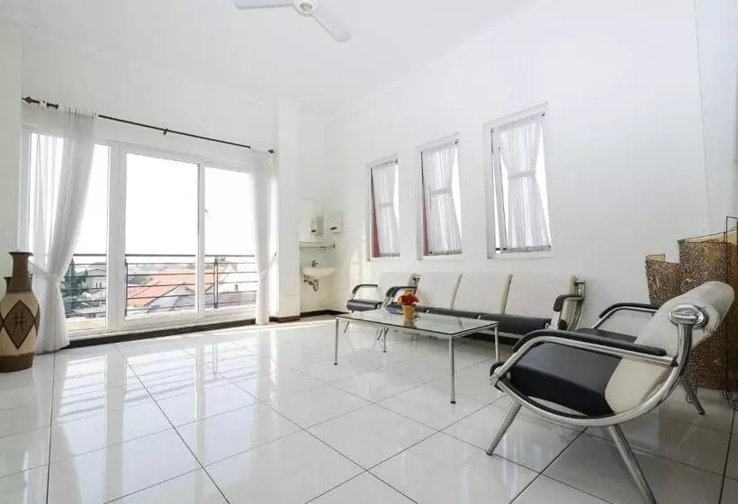 Hôtel Arya Graha Semarang