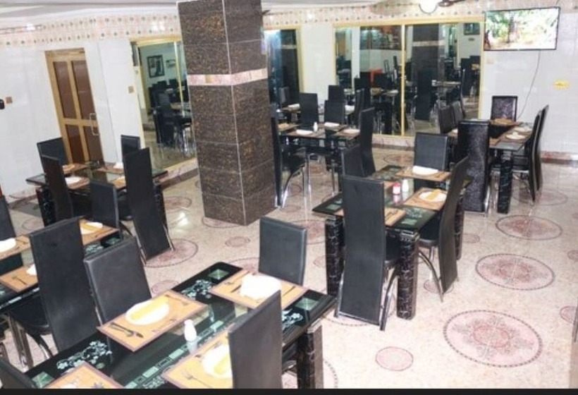 Cute Villa Hotel And Suites