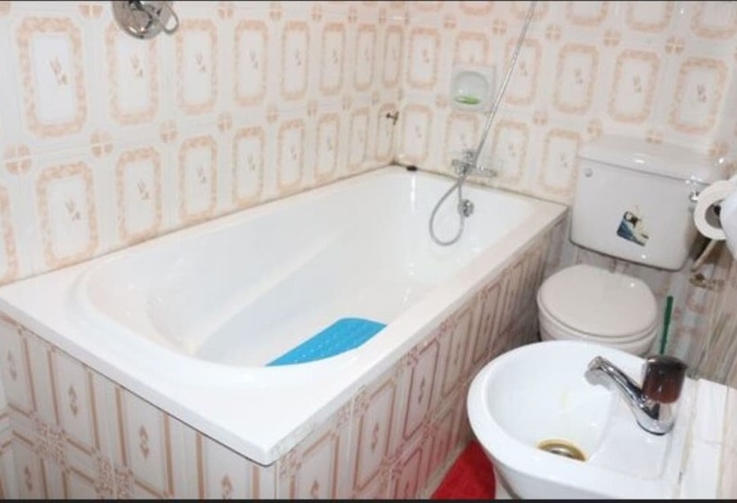 Cute Villa Hotel And Suites