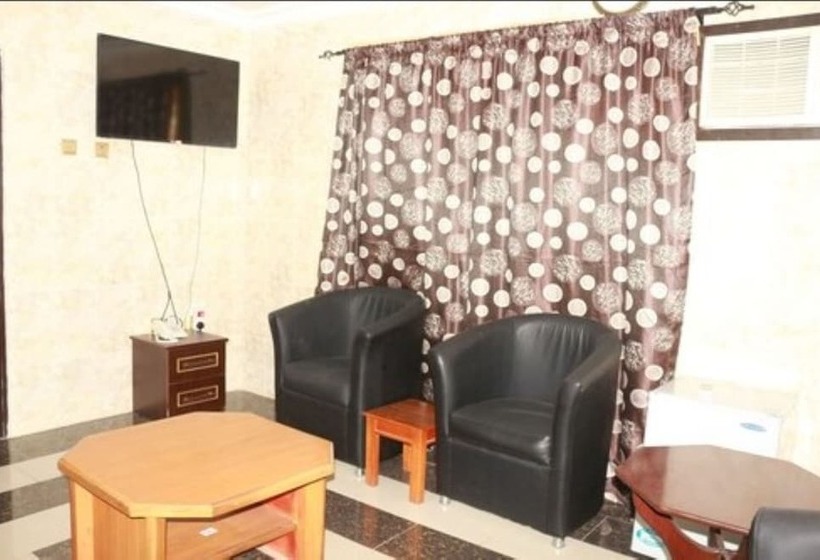 Cute Villa Hotel And Suites