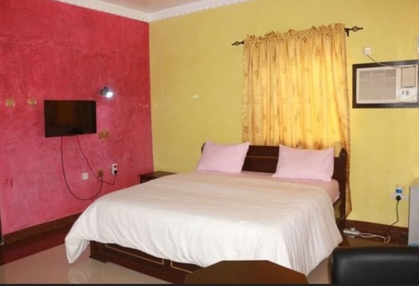 Cute Villa Hotel And Suites