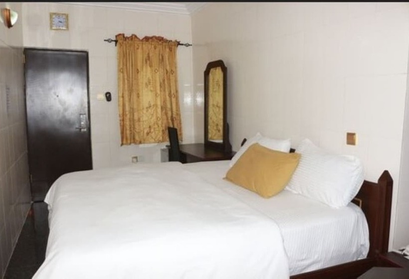 Cute Villa Hotel And Suites