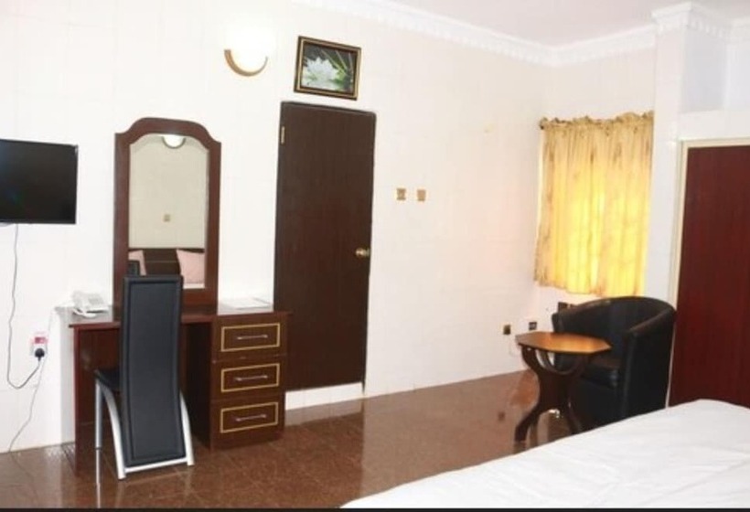 Cute Villa Hotel And Suites