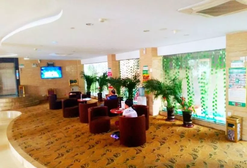 Hotelli Greentree Inn Puning International Commodity City