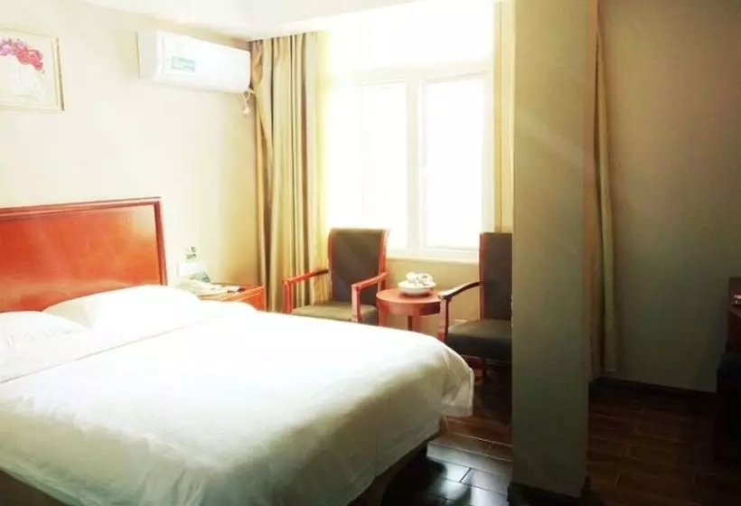 Hotelli Greentree Inn Puning International Commodity City