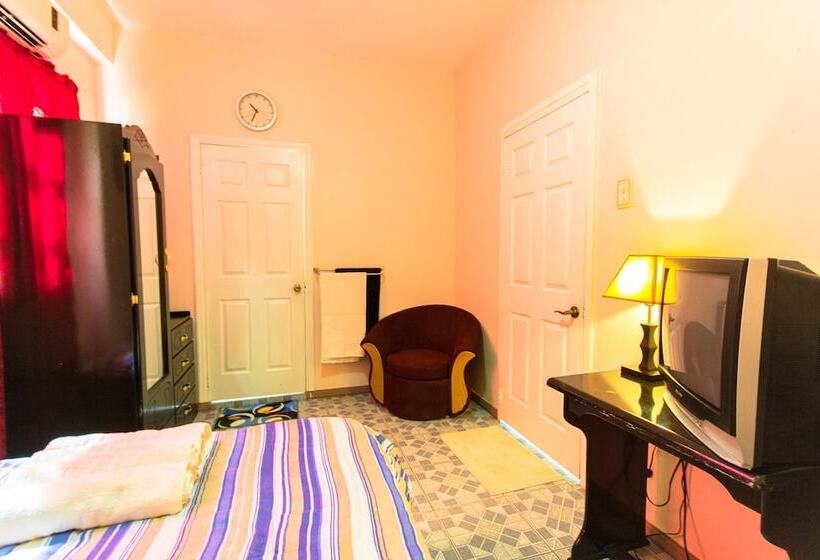 Hotell Kanhai's Center Of Excellence