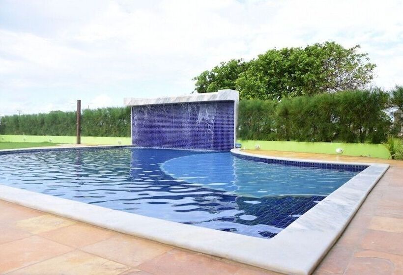 هتل Pousada Solar Dos Carneiros