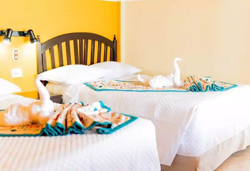 هتل Villa Del Lago