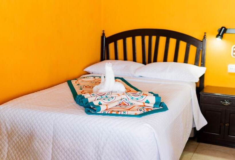 هتل Villa Del Lago