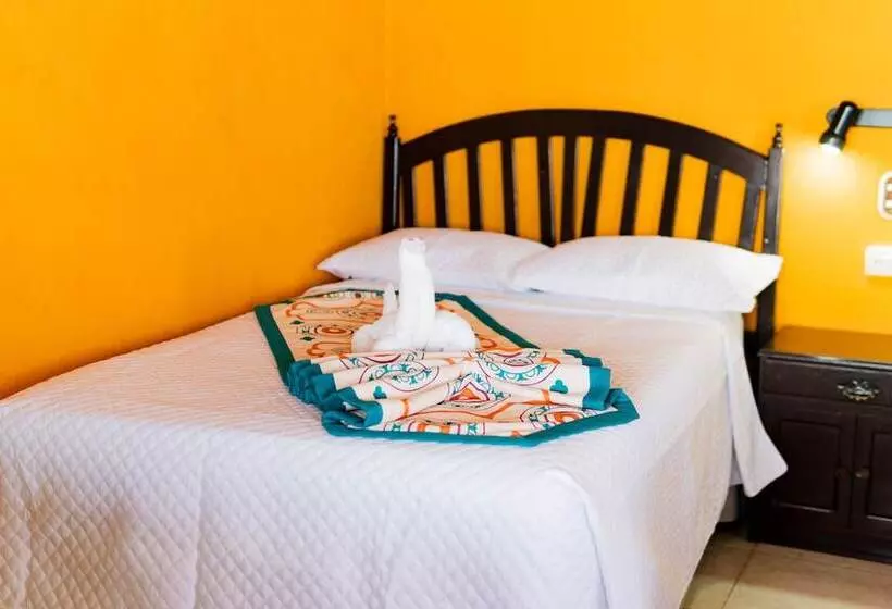 هتل Villa Del Lago