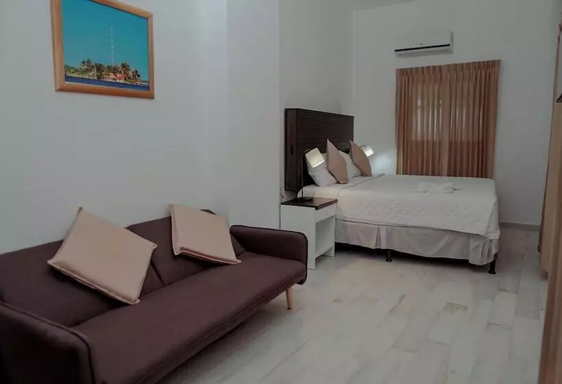 هتل Villa Del Lago