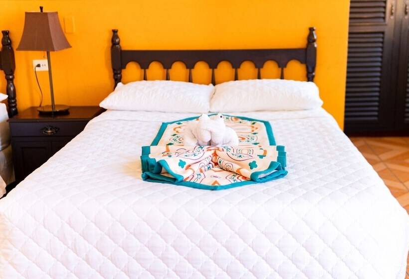 هتل Villa Del Lago