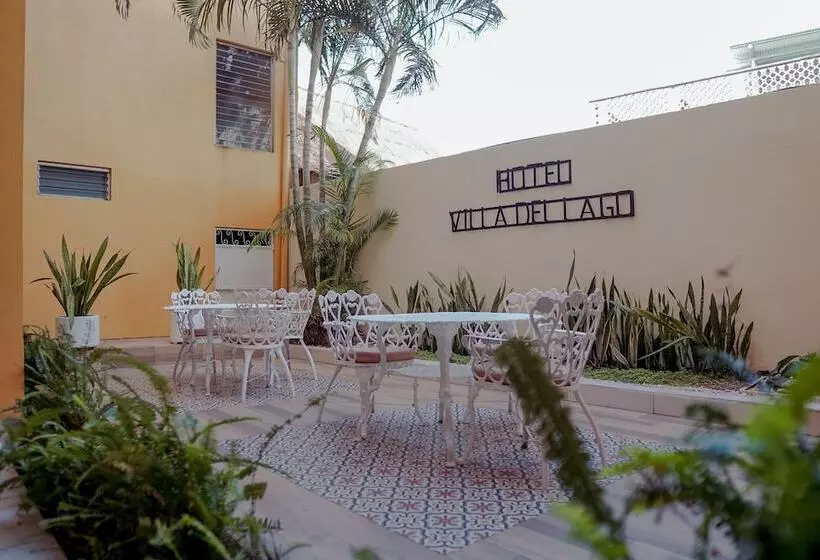 هتل Villa Del Lago