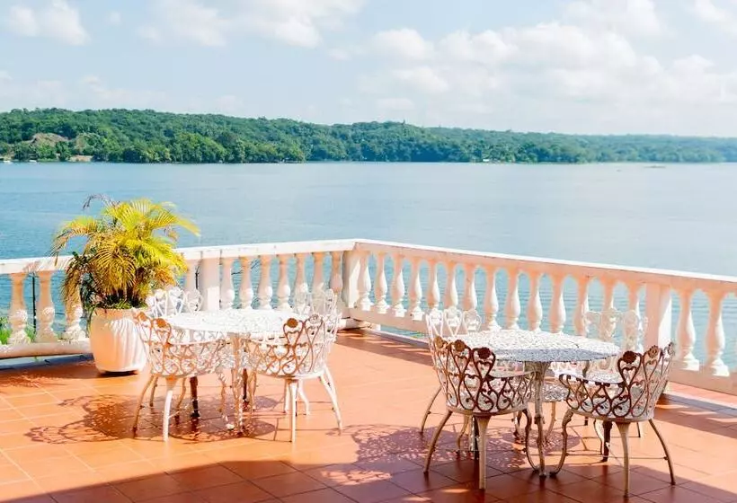 هتل Villa Del Lago