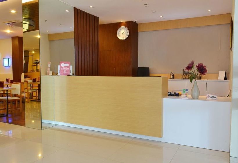 Fotos del hotel Zen Rooms Basic Kedung Sari Wonorejo:  2