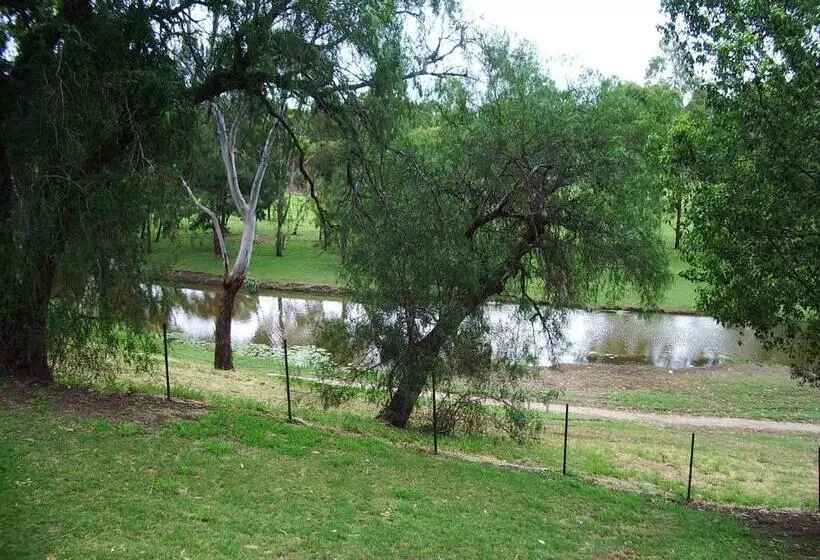 Motelli Park House Motor Inn