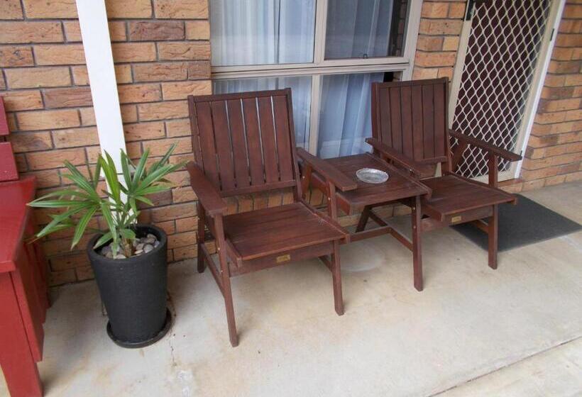 モーテル Park House Motor Inn