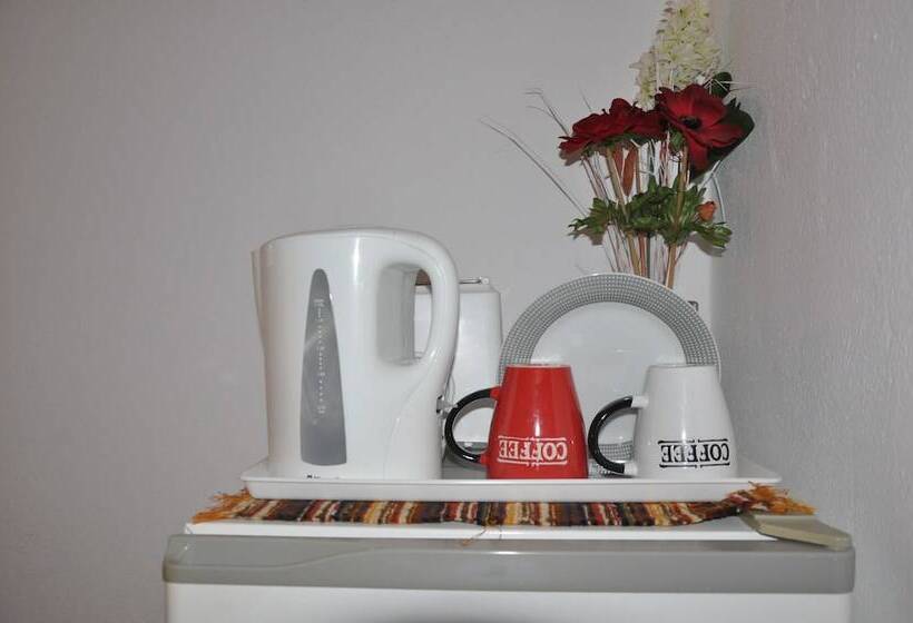 펜션 Alexandra Rooms