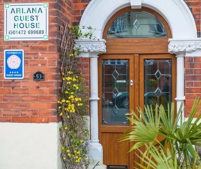 Majatalo Arlana Guest House