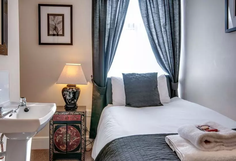 Majatalo Arlana Guest House