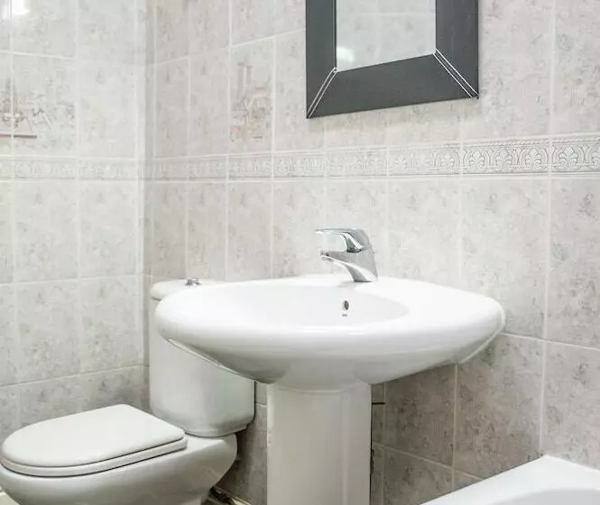 Majatalo Arlana Guest House