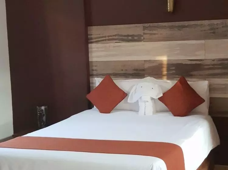 پانسیون Kalahari Sands Guest Lodge