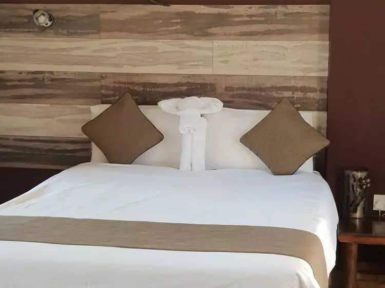پانسیون Kalahari Sands Guest Lodge