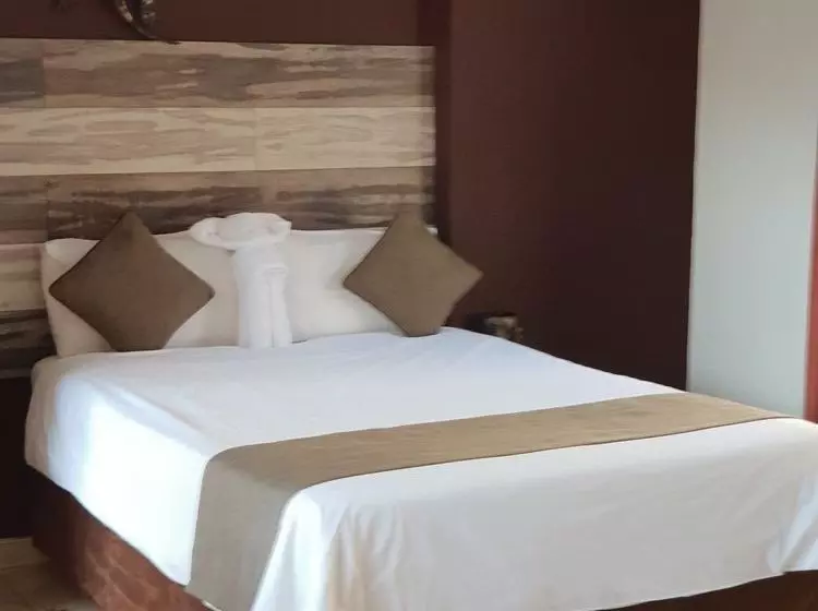 پانسیون Kalahari Sands Guest Lodge