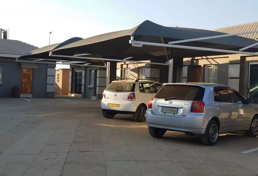 پانسیون Kalahari Sands Guest Lodge