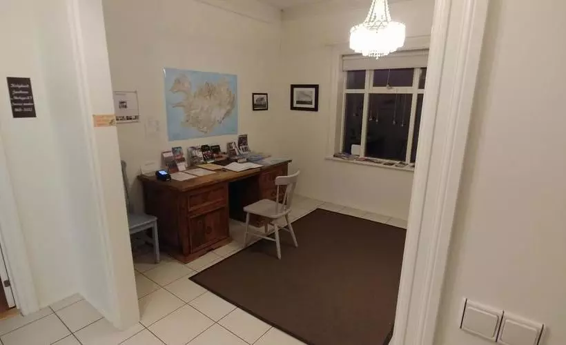 پانسیون Gallery Guesthouse Staywest