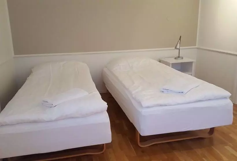 پانسیون Gallery Guesthouse Staywest