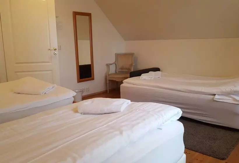 پانسیون Gallery Guesthouse Staywest