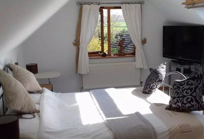پانسیون Meadow Oak Accommodation